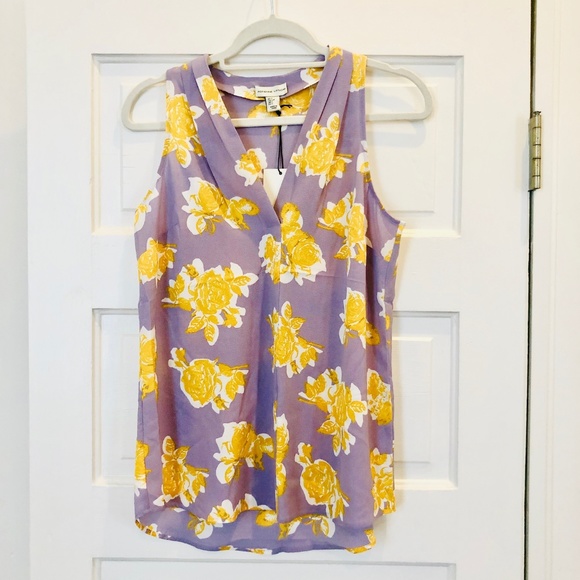 Adrienne Vittadini Tops - Adrienne Vittadini Floral Sleeveless Blouse